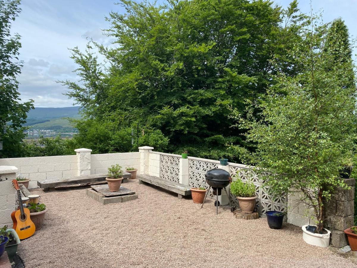Fort William Backpackers מראה חיצוני תמונה