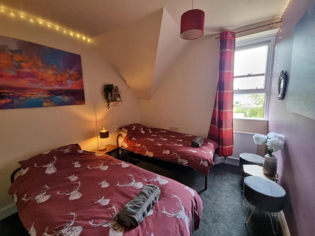 Fort William Backpackers מראה חיצוני תמונה